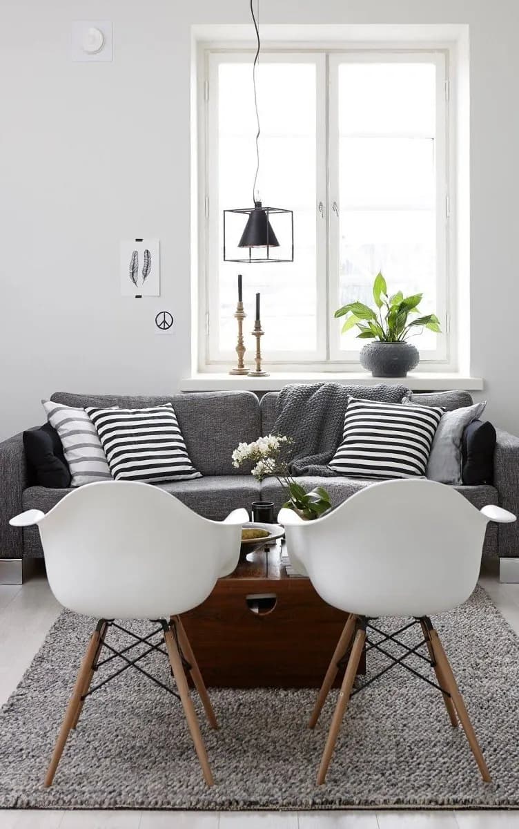 ROCCO/EAMES CON BRAZOS